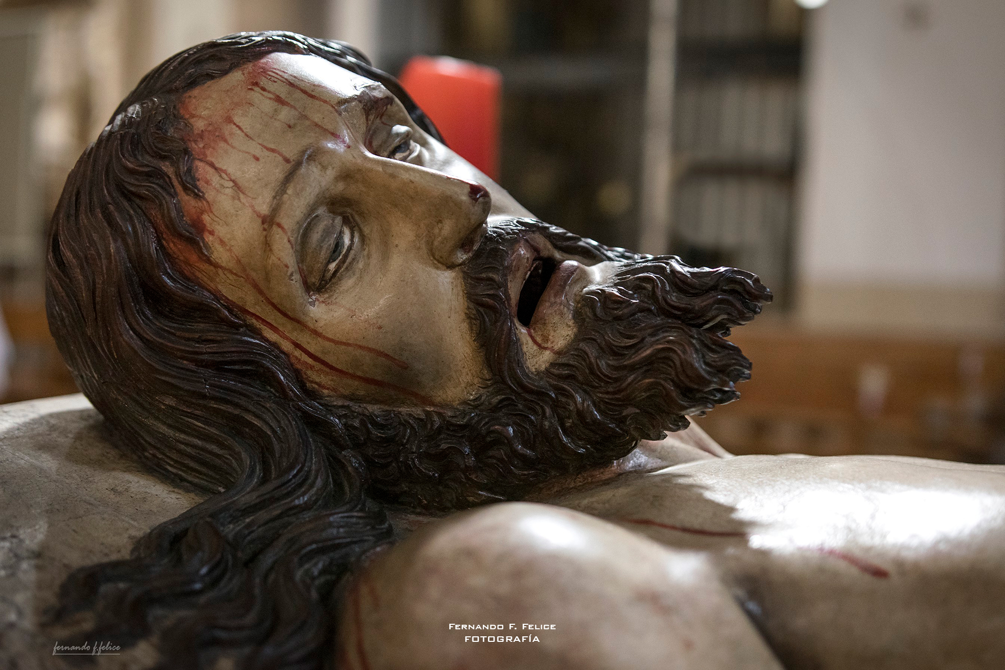 Penitente Hermandad de Jesús Yacente. © Fernando F. Felice
