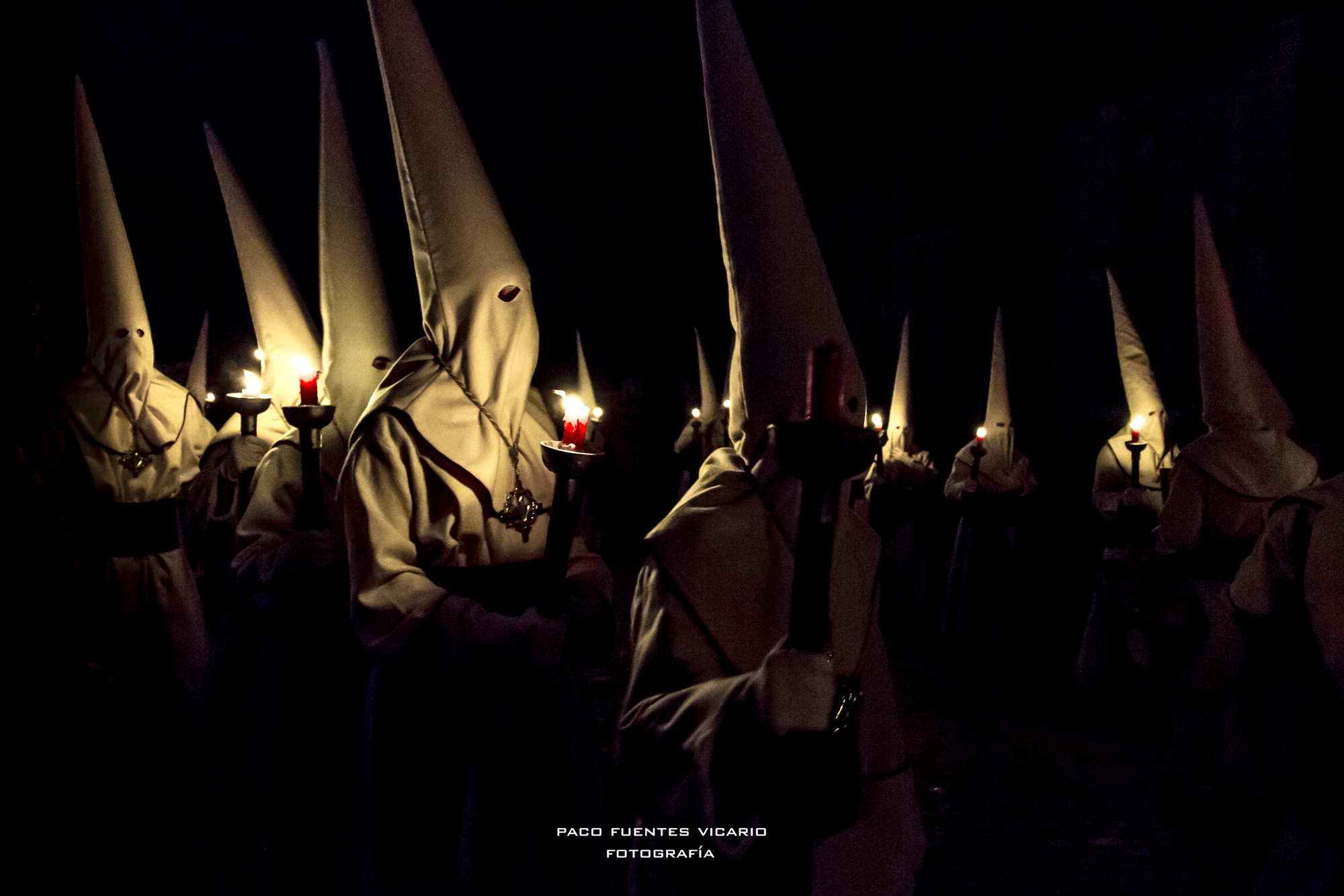 Penitente Hermandad de Jesús Yacente. © Paco Fuentes Vicario