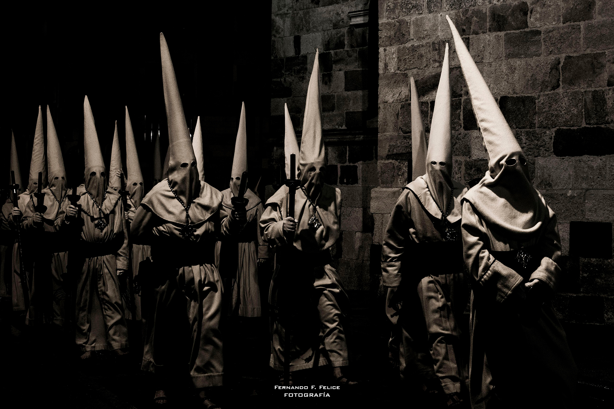 Hábito Penitente Hermandad de Jesús Yacente. © Fernando F. Felice