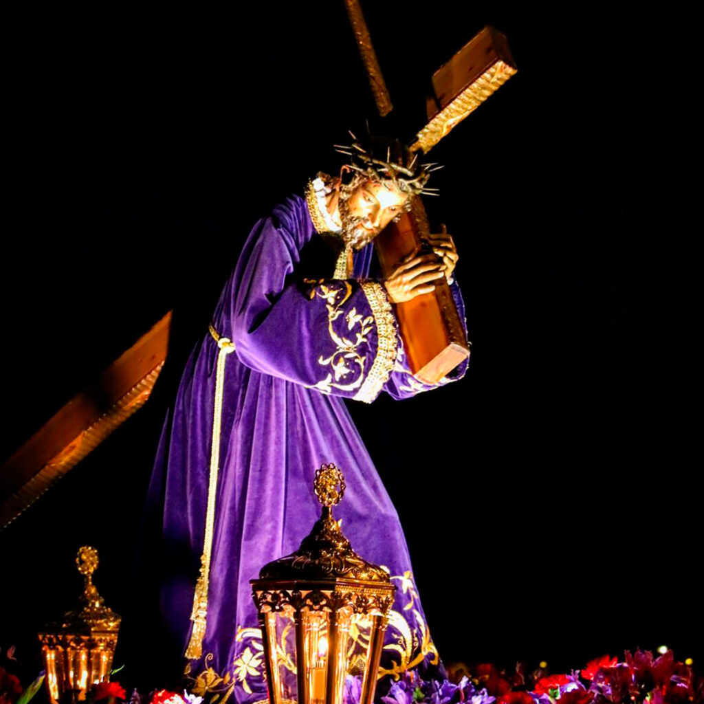 Nazareno De San Frontis. © Pedro Barrios