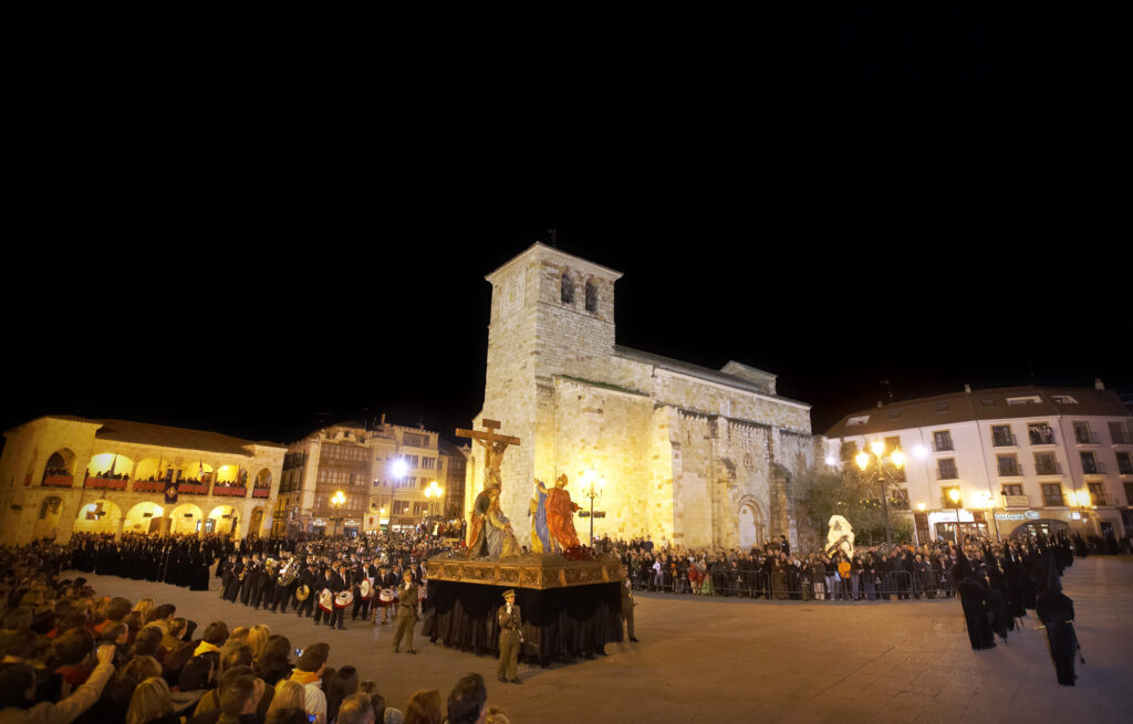 Santo Entierro - Plaza Mayor @ Silvino Martín